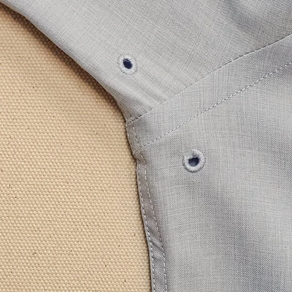 Southern Tide Performance Button Down M - Picture 7 of 7